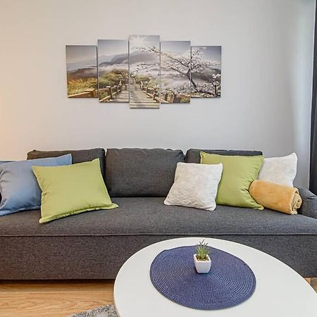 Bright Apartment,For 1-4,Near Old Town Вільнюс Екстер'єр фото