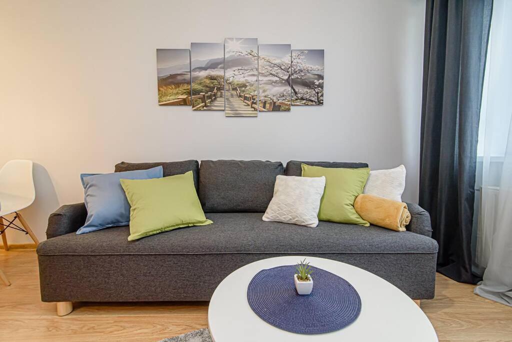 Bright Apartment,For 1-4,Near Old Town Вільнюс Екстер'єр фото